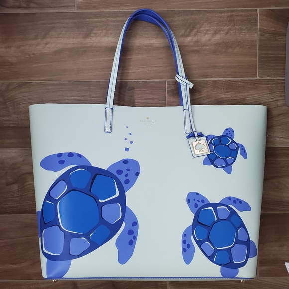 SOLD Kate Spade Turtle Tote - Picture 2 of 8